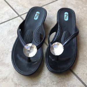 Spa sandals